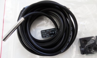 IFM efector 100 IZ5026 IZB30,8-BPKG/V2A Induktiver Sensor -unused-
