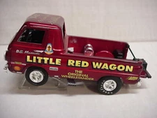 LITTLE RED WAGON BILL MAVERICK GOLDEN JOHNNY LIGHTNING 1/24 DODGE TRUCK AUTO dtd