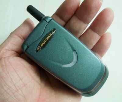 Original MOTOROLA V8088 V8088+ Unlocked 2G GSM 900 / 1800 Flip