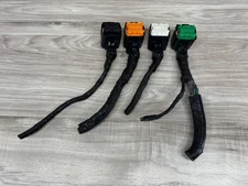 2004 Chrysler Town & Country 3.8L V6 ECM ECU Wiring Harness Plug Connector OEM.