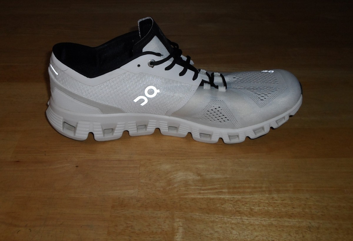 On Cloud X 2.0 Cloudtec Helion White & Black Running Shoes Men's