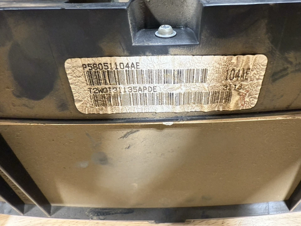 04 05 DODGE RAM Diesel 3500 VELOCÍMETRO P56051104AE Cummins Gauge Cluster Foto 3 de 3