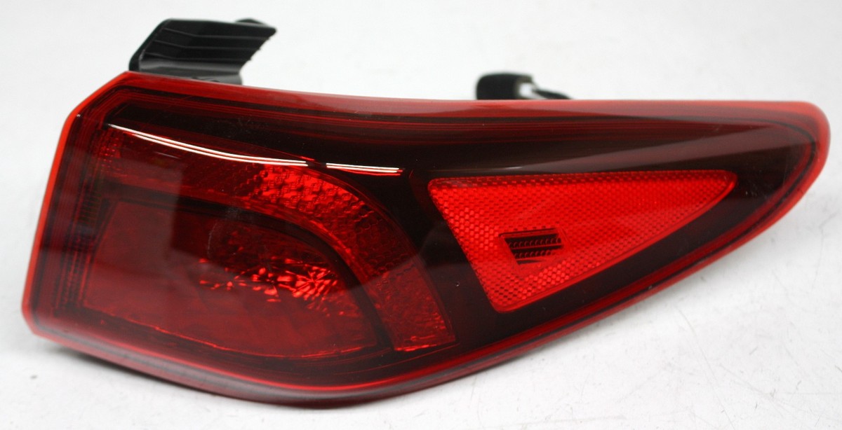 OEM Right Passenger Side Halogen Tail Lamp For Hyundai Kona, EV