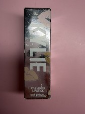 Lápiz labial Kylie Jenner a la sombra caramelo 3,5 g