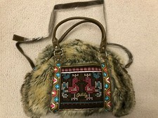 *oilily* Faux Fur Embroidered Nordic Winter Purse/handbag