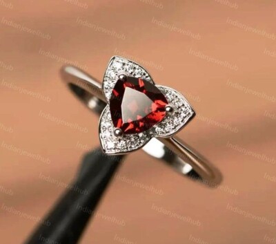 925 sterling silver 6mm trillion cut natural garnet gemstone cubic zirconia ring