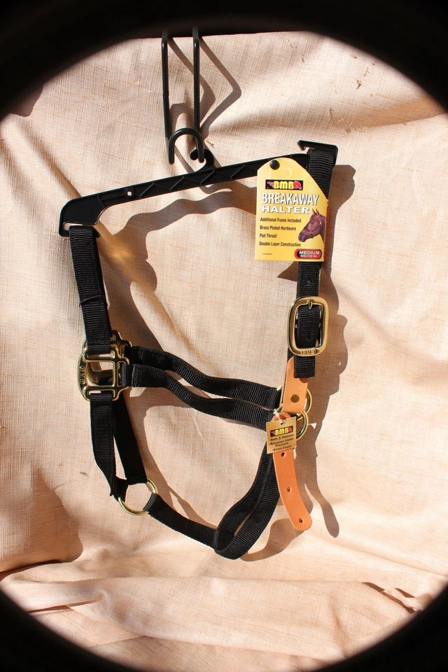 Paquete de 5 - NUEVO CON ETIQUETAS BMB Cabestro de seguridad separador tamaño caballo con herrajes de latón NEGRO Foto 2 de 4