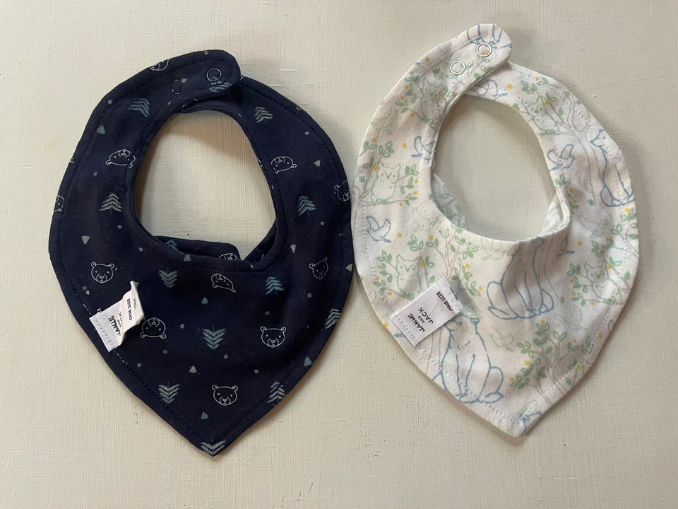 Juego de 2 baberos a presión Janie and Jack para bebés niños talla única oso del bosque Foto 2 de 4