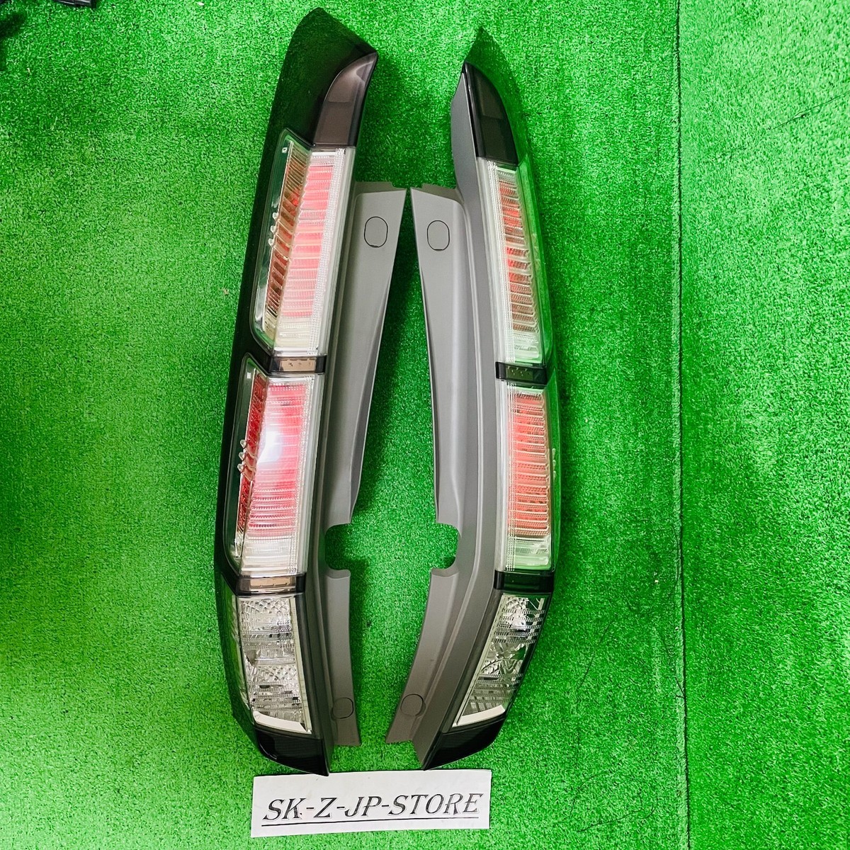Honda Stream RN6 RN8 RSZ Mid Model Tail Lights Tail Lamps Set JDM