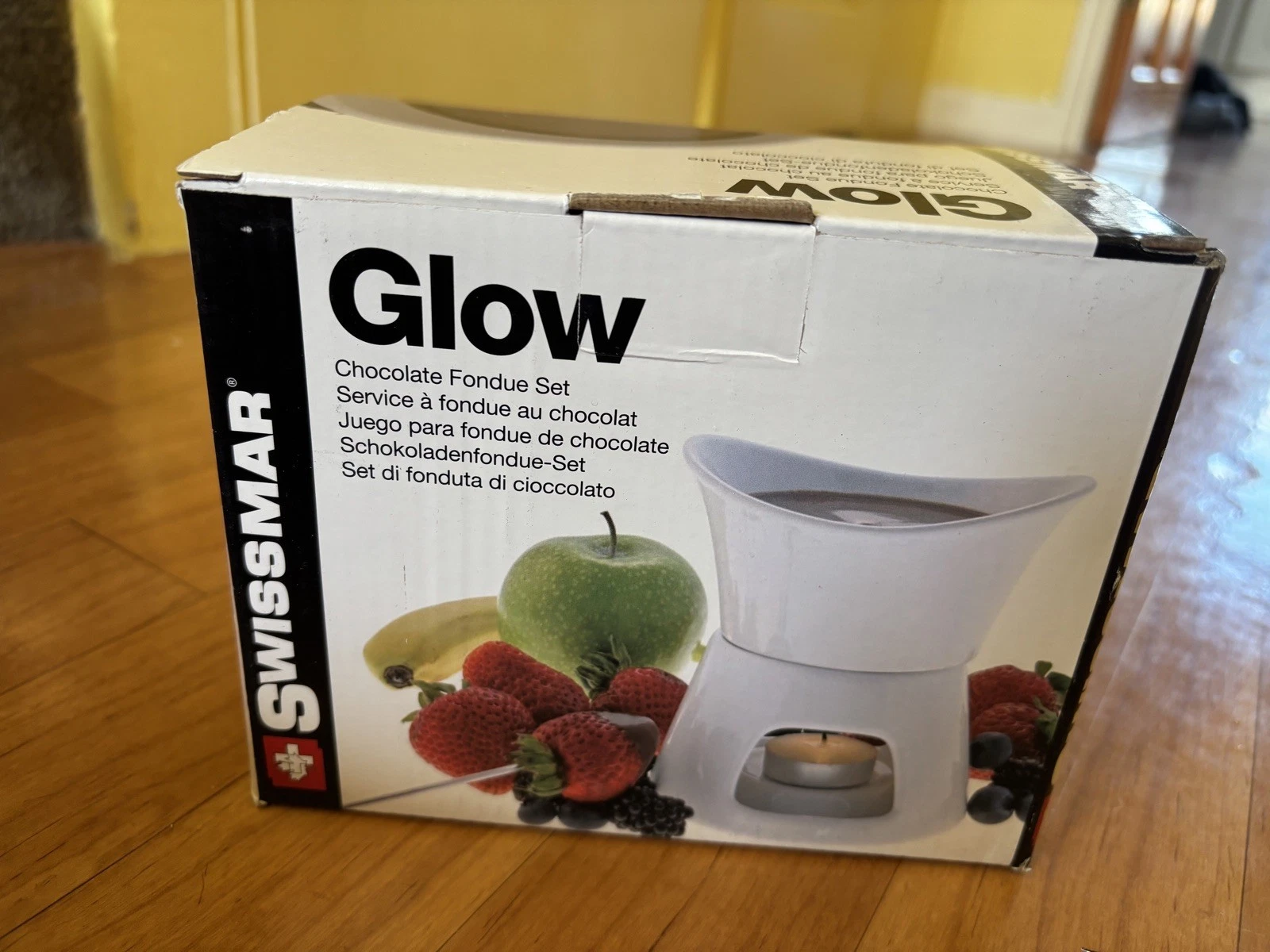 Fondue Swissmar Glow Chocolate Fondue Set 7-Piece, Ceramic/Stainless Steel new