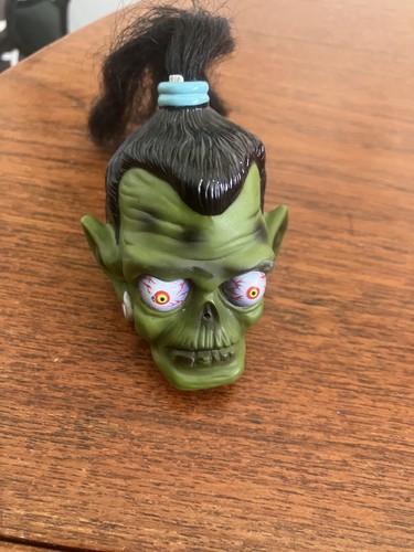 Vintage Goosebumps Scary Squirts Shrunken Head Water Squirter ToyMax 90s RARE