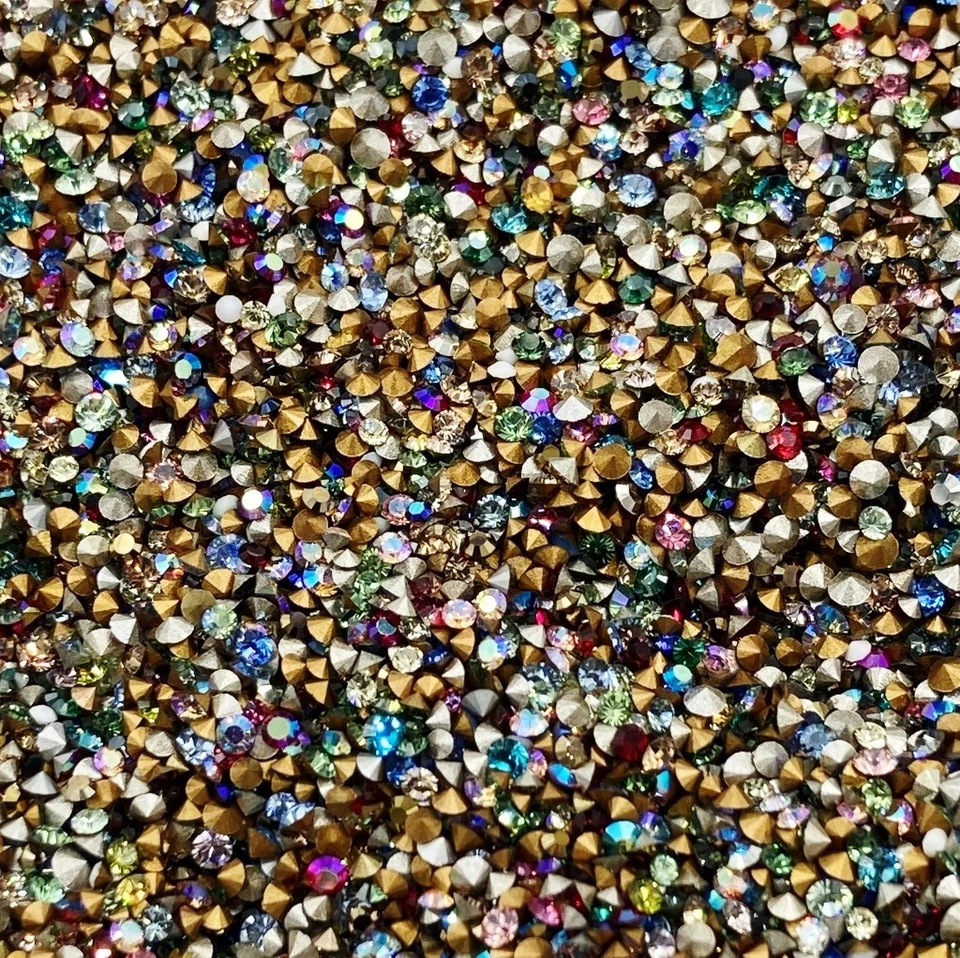 400 Vintage Swarovski Crystal 1mm. To 2mm. Tiny Rhinestones - Jewelry Repair J48 - Image 2 of 4
