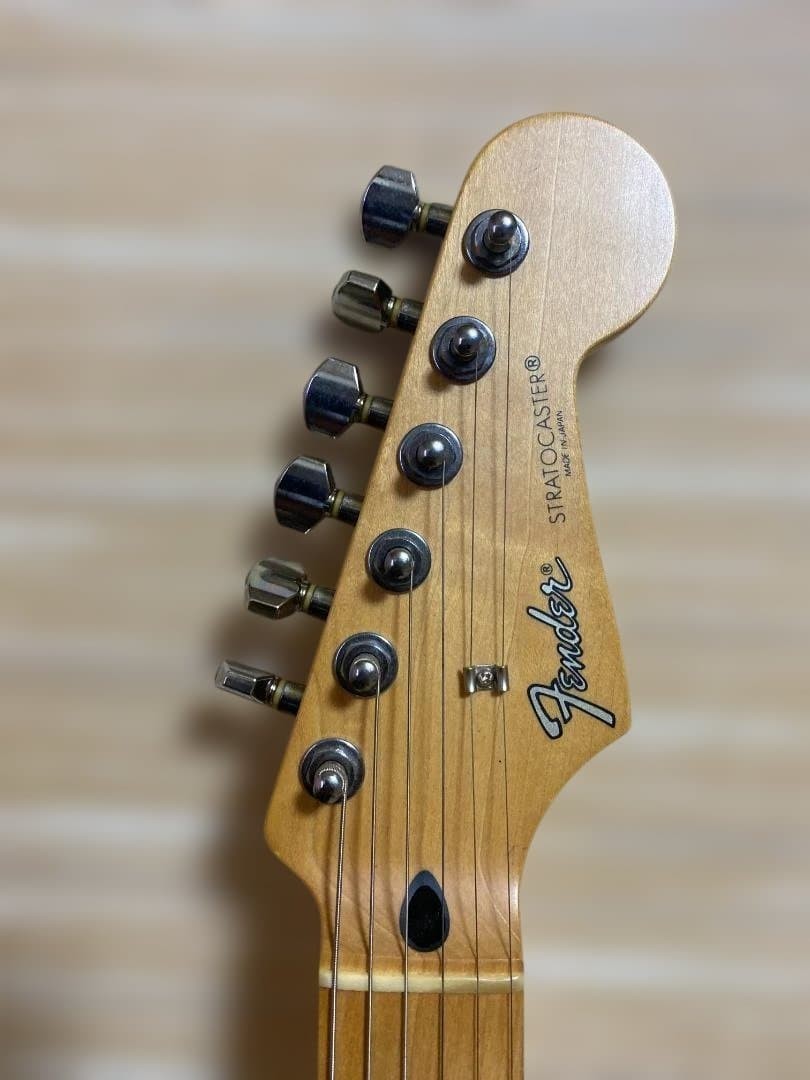 Near Mint Fender Japan ST-STD Stratocaster 3TS 2007-2010 w/Gig Bag