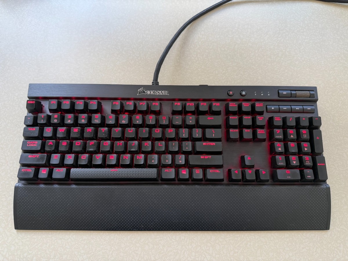 Corsair Gaming K70 RAPIDFIRE mechanical keyboard- Red LED — CHERRY