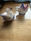 Salt & Pepper Shakers Hand Painted Porcelain Swimming Swans 1950s Or 60s VNT — photo 2