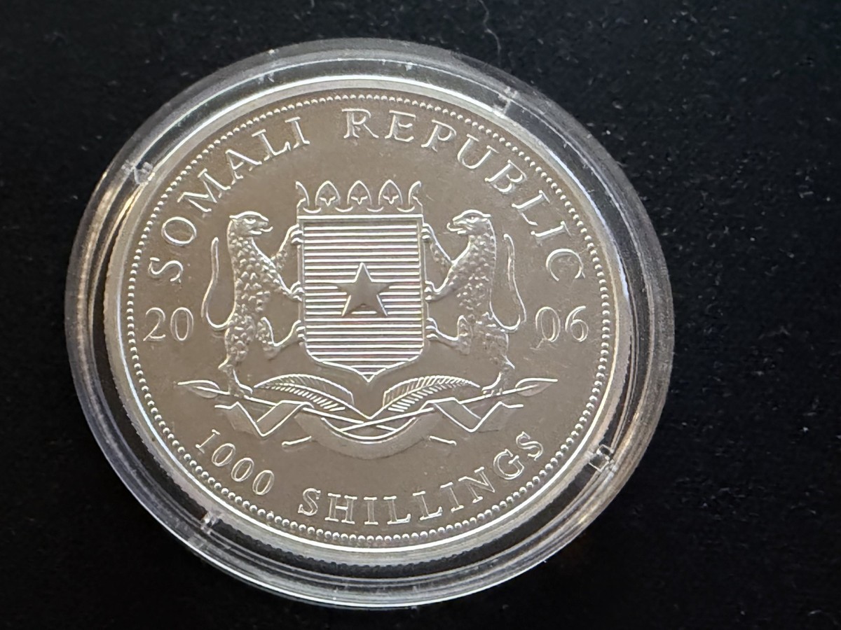 2006 Somalia African Wildlife Elephant BU 1 oz .999 Silver Coin