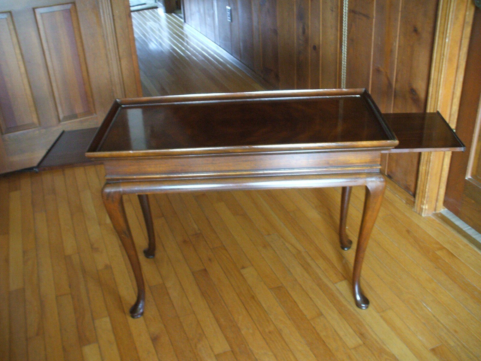 Vintage Tea Table Pull Out Shelves Cabriole Legs Crotch Veneering