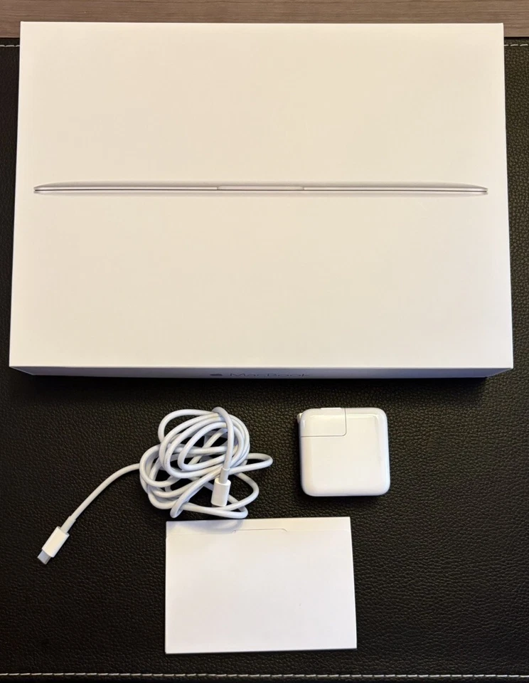 Ноутбук Apple MacBook 12 футов MF855LL/A 2015 8 ГБ RAM 256 ГБ с сетчаточным дисплеем - Изображение 2 из 4