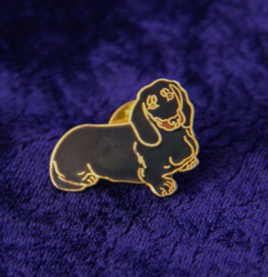 Dackel Pin, Metall vergoldet Cloisonne