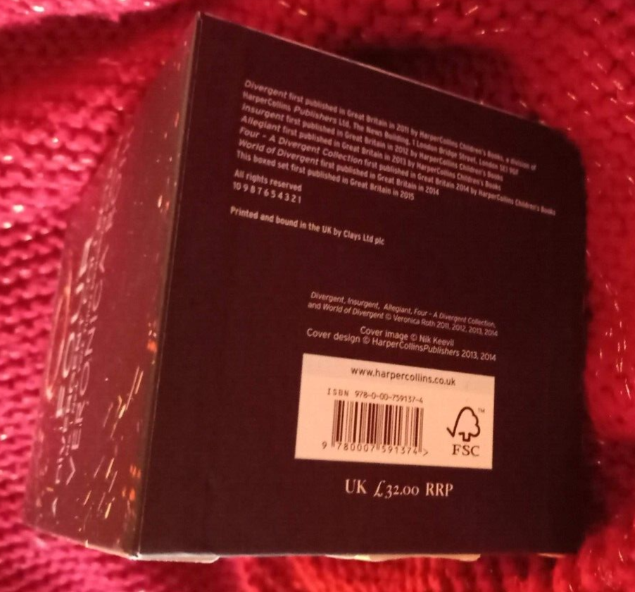 Divergent Series Box Set (books 14 plus World of Divergent) by