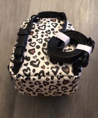 Betsey Johnson Black & White Faux Leather Leopard Print Dog Backpack NWT Betsey Johnson Leopard Print Dog Face Faux Fur Backpack With  main image 4