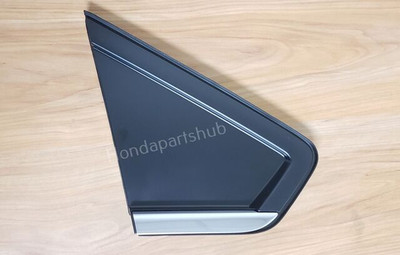 18-23 Honda Odyssey Right (Passenger) Front Pillar Corner Garnish