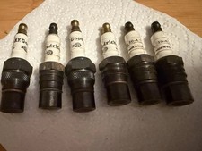 1940-50’s LOOSE NOS BF GOODRICH 10-4 PORCELAIN SPARK PLUGS (6)