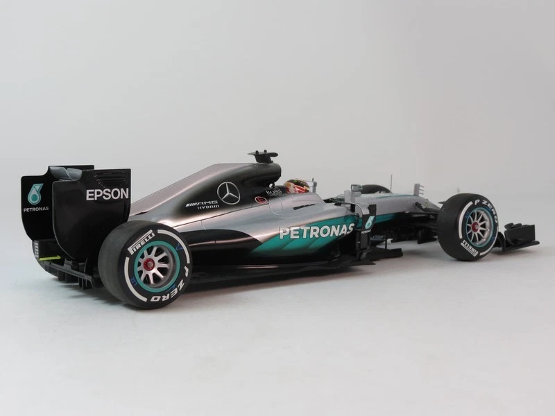 Minichamps Mercedes W07 #44 Lewis Hamilton Australian GP 2016 1/18 110160044 - Immagine 3 di 4