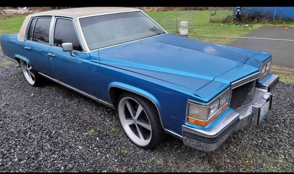 1986 Cadillac Brougham for sale in Marysville Washington