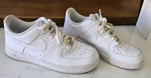 Nike Air Force 1 White Men's Size 9.5 - Picture 2 of 7