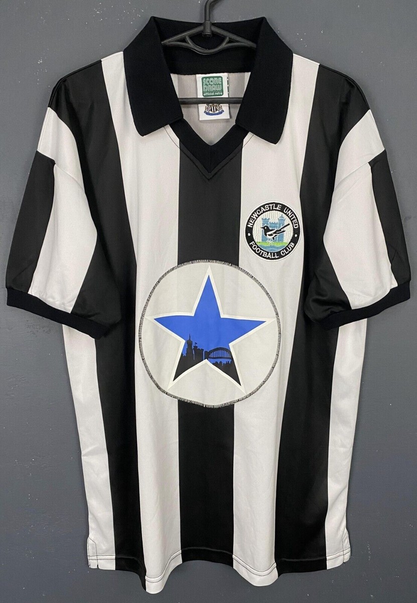 RETRO REPLICA MEN NEWCASTLE UNITED 1980/1982 FOOTBALL SOCCER SHIRT