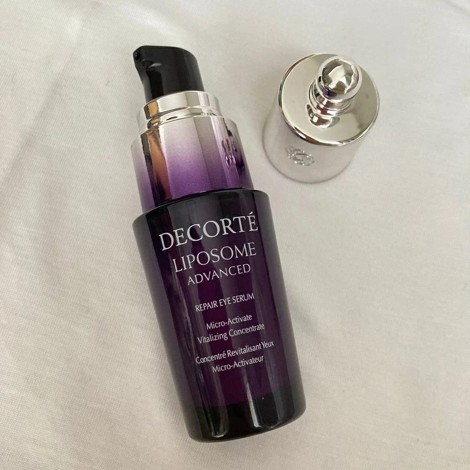 Suero de ojos COSME DECORTE Liposome Advanced Repair - 20 ml Foto 2 de 2