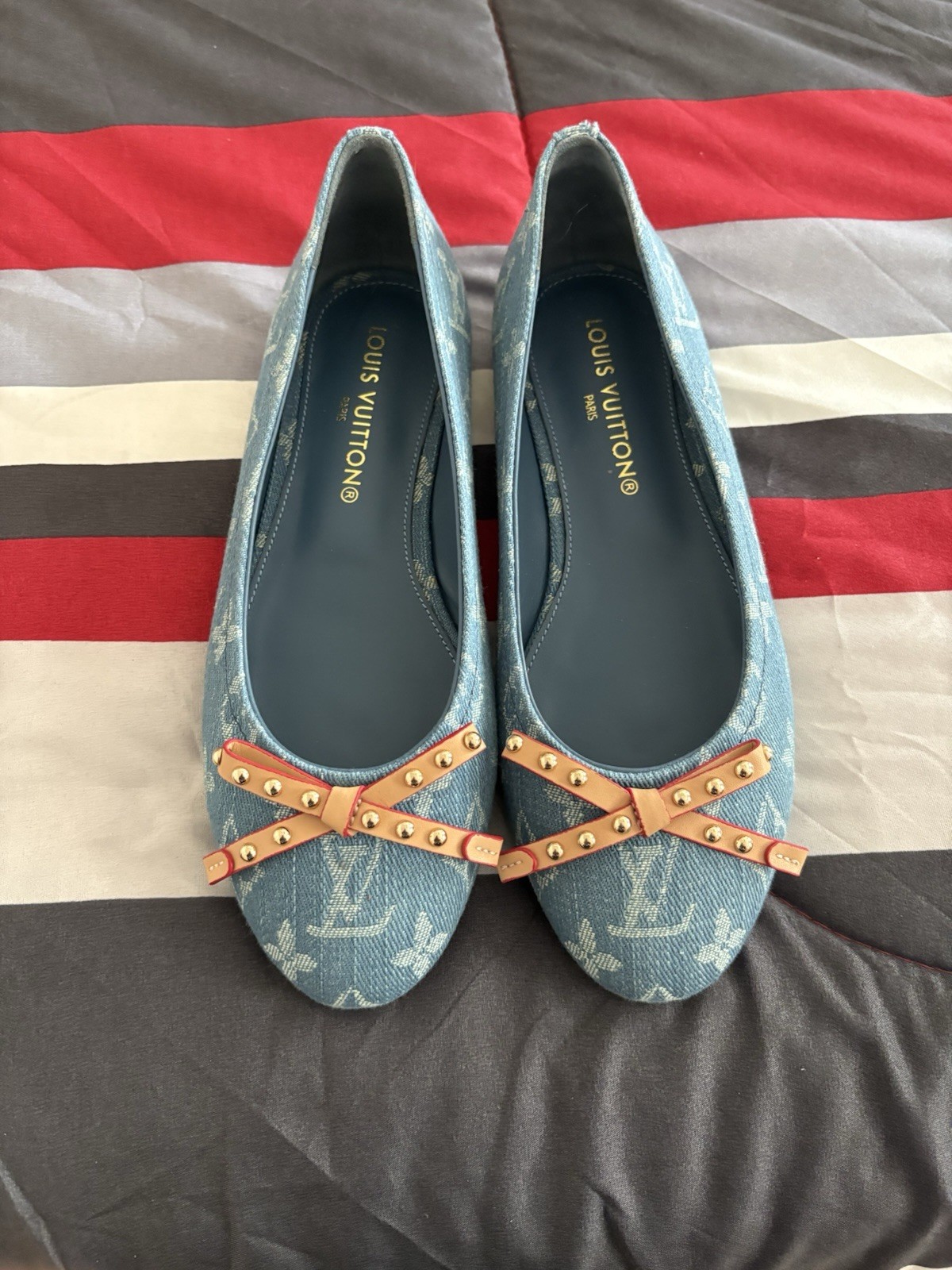 LV Flat Denim Shoes Size 40
