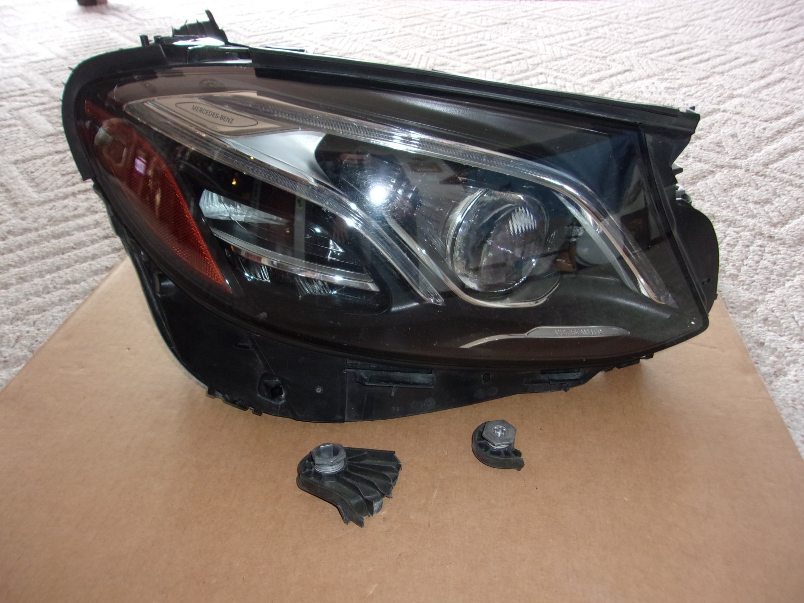 2017 2018 2019 2020 MERCEDES BENZ E400 RIGHT HEADLIGHT MULTIBEAM LED OEM W213