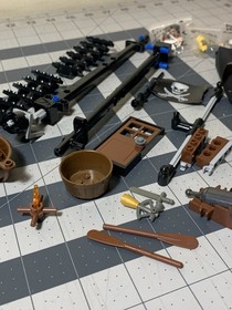 Lego Pirates Parts And Pieces, Minifigures, Black Pearl 4184 Pieces Fast Ship