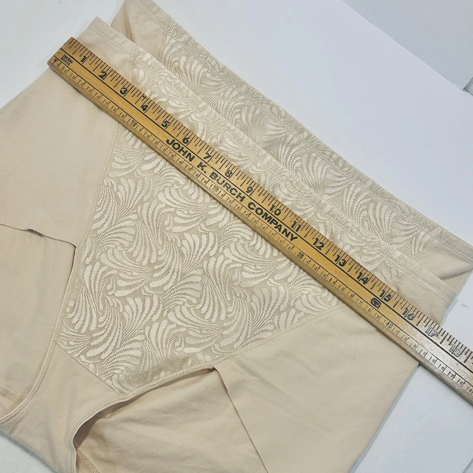 NWOT BALI Size 3XL Cotton Panties with Nylon Lace Tummy Panel in Beige 2 Pair - Image 4 of 4