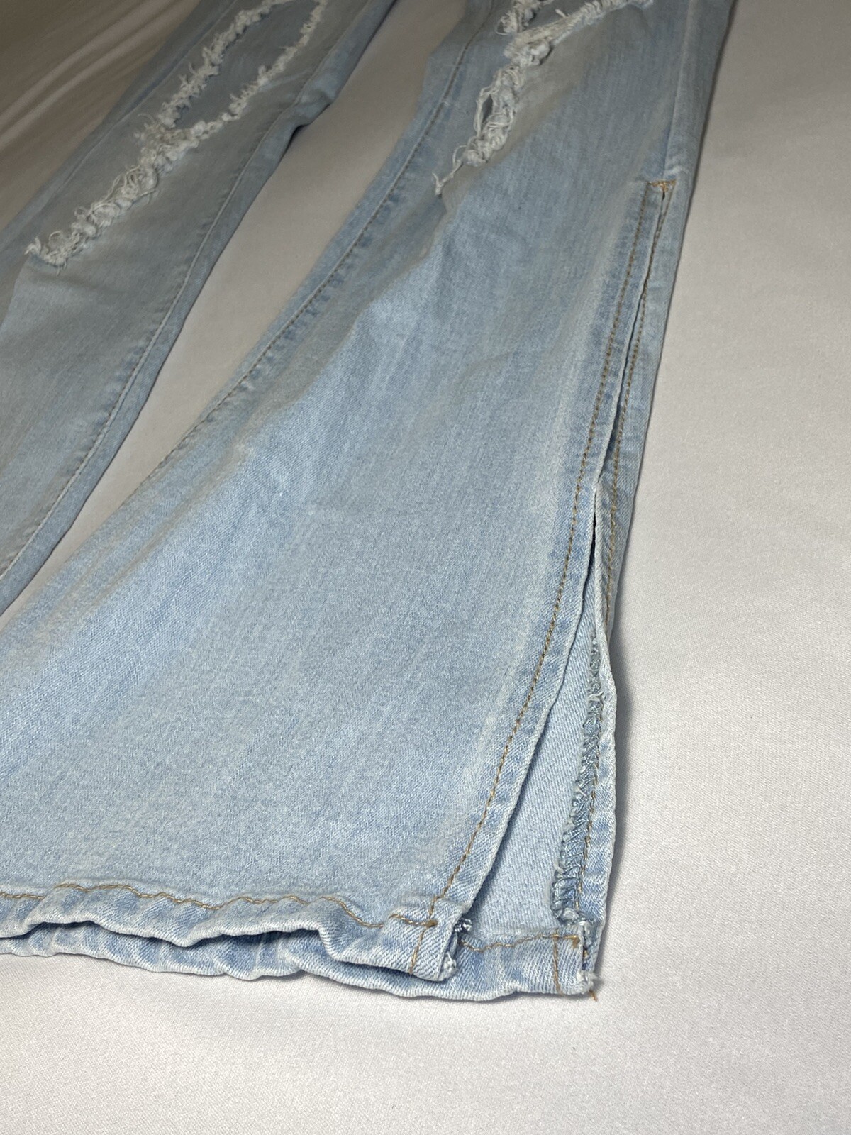 Picture 4 of 10