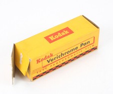 KODAK 118 VERICHROME, EXPIRED NOV 1957, BOX IS OPEN READ /lon/195052
