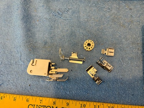 Janome Memory Craft 9000 Sewing Machine - Picture 11 of 22