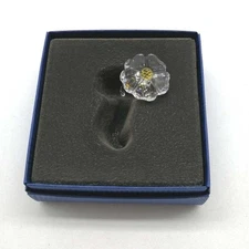 SWAROVSKI 2017 SCS Member Renewal Bonus WILD FLOWER 5244642 Japan
