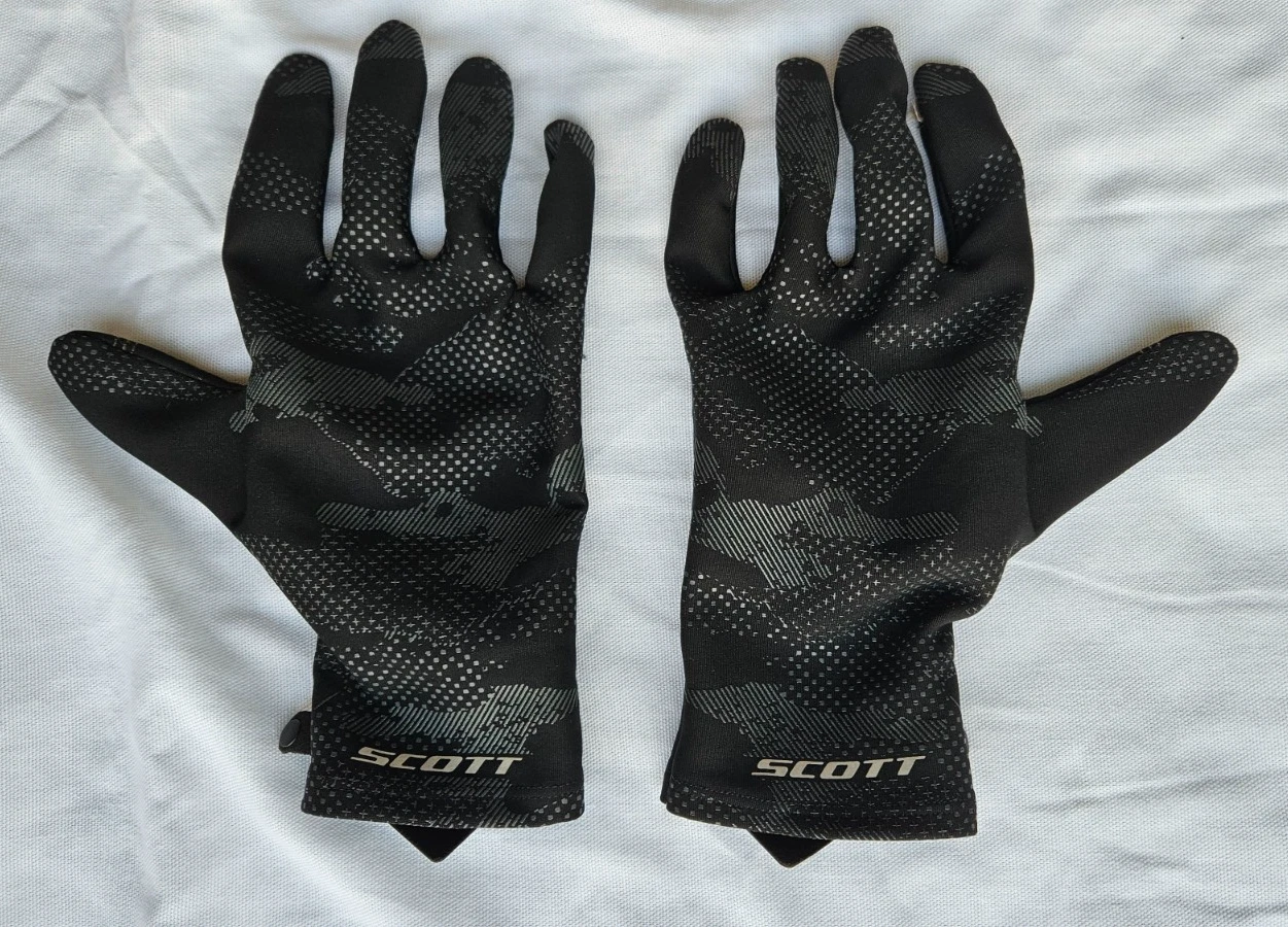 SCOTT Winter Stretch Glove - Mens - Large 9 - GORE-TEX INFINIUM Running Cycling
Opens in a new windo