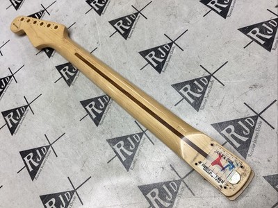 2005 Fender USA American Deluxe Stratocaster Electric Guitar Neck