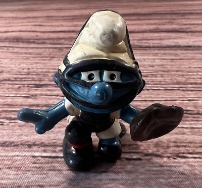 Vintage Baseball Catcher Smurf Figure Peyo Smurfs Schlumpf 1981 Hong Kong 20146