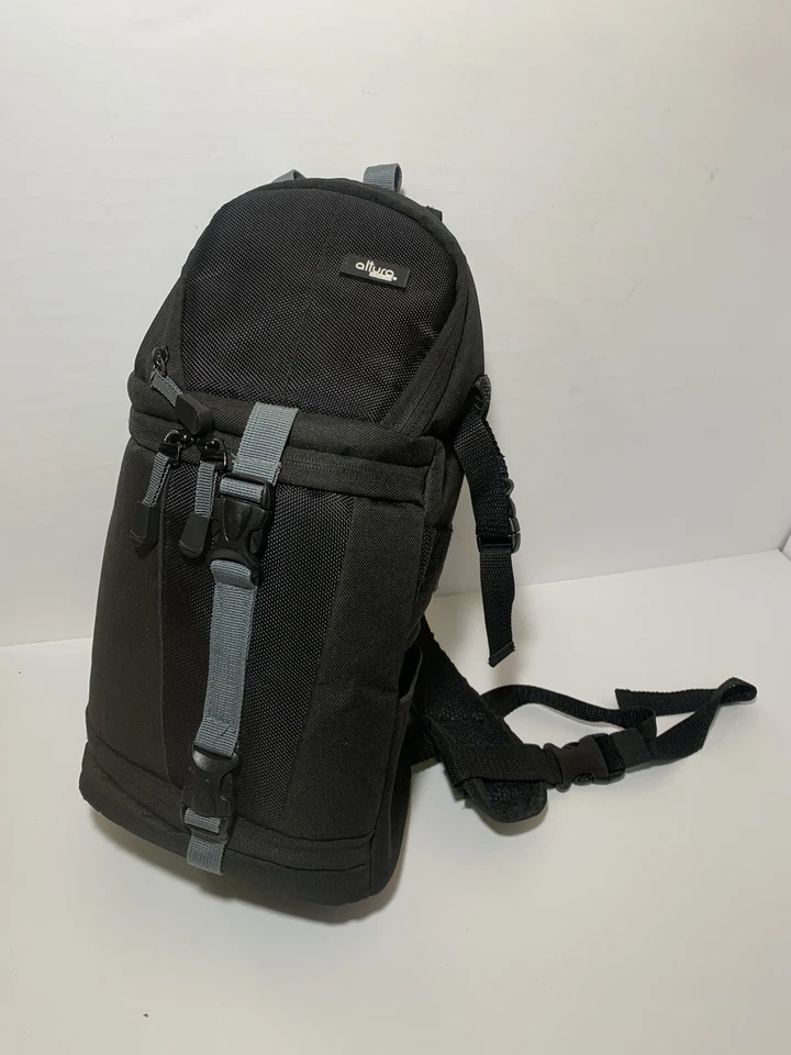 Estuche mediano para cámara Altura - negro y gris Foto 2 de 4