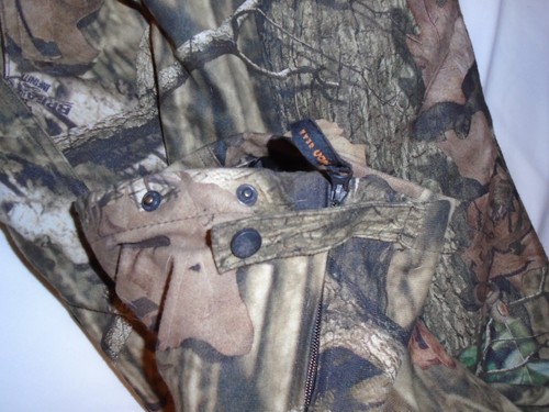 Yukon Gear Uomo Taglia L Mossy Oak Mimetico Pantaloni Isolati Caccia Zip Gamba Polsino a Scatto - Foto 3 di 11