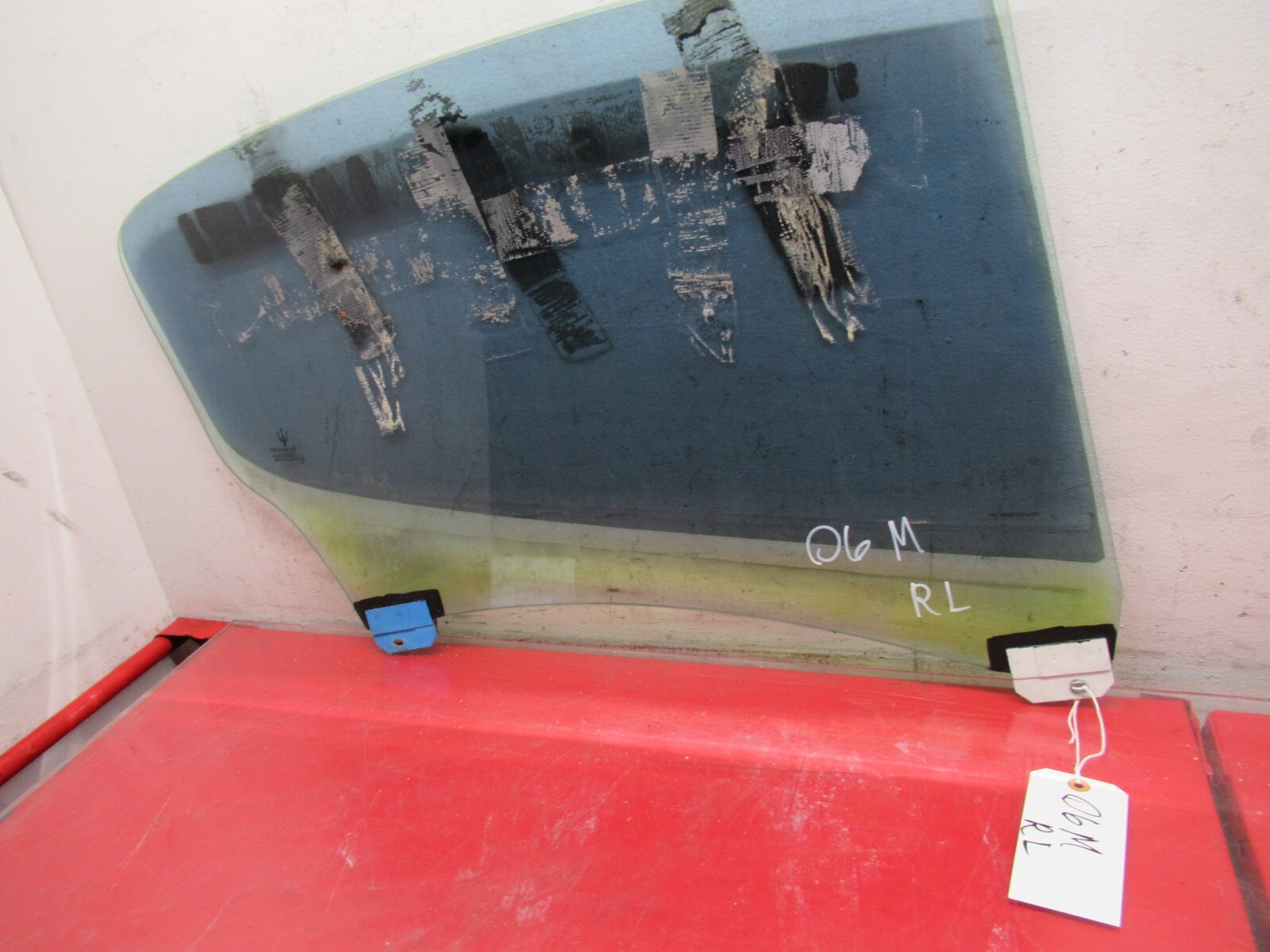 Maserati Quattroporte 2004-2012 Rear Left Door glass