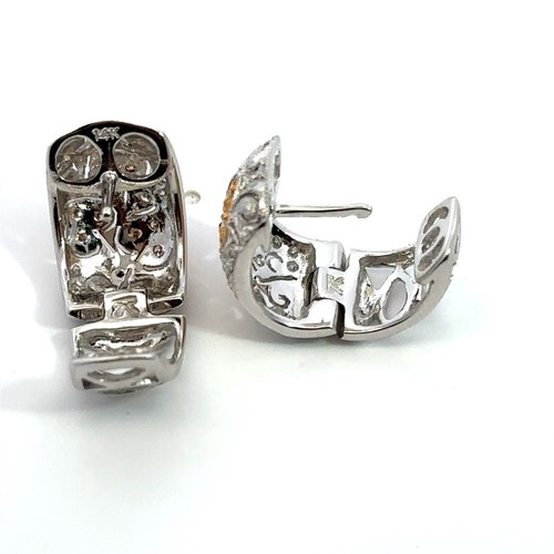 Le Vian 14K Vanilla Gold Nude Diamond Huggie Earrings_J1118 - Picture 7 of 9