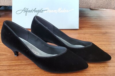 Alfred Angelo Dream Maker Black Velvet heels Size 8.5B