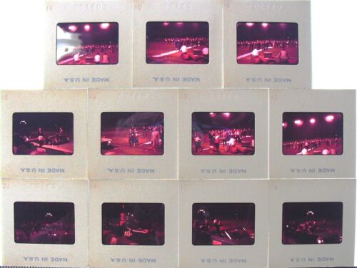 (11) VINTAGE EKTACHROME 35mm SLIDES - 1960 YOUNGSTOWN UNIVERSITY HOMECOMING - Picture 1 of 1