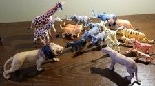 Vintage Wild Animals African Lot-20 Plastic Lions Tigers Giraffe Hippo Elephant